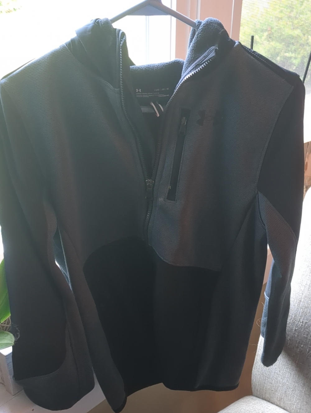 Under Armour Black Boys youth Full Zip Hooded Jacket Cold Gear